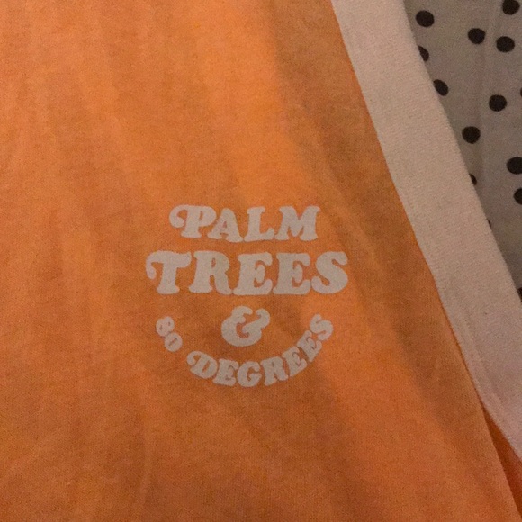 VS Pink top - Picture 2 of 4